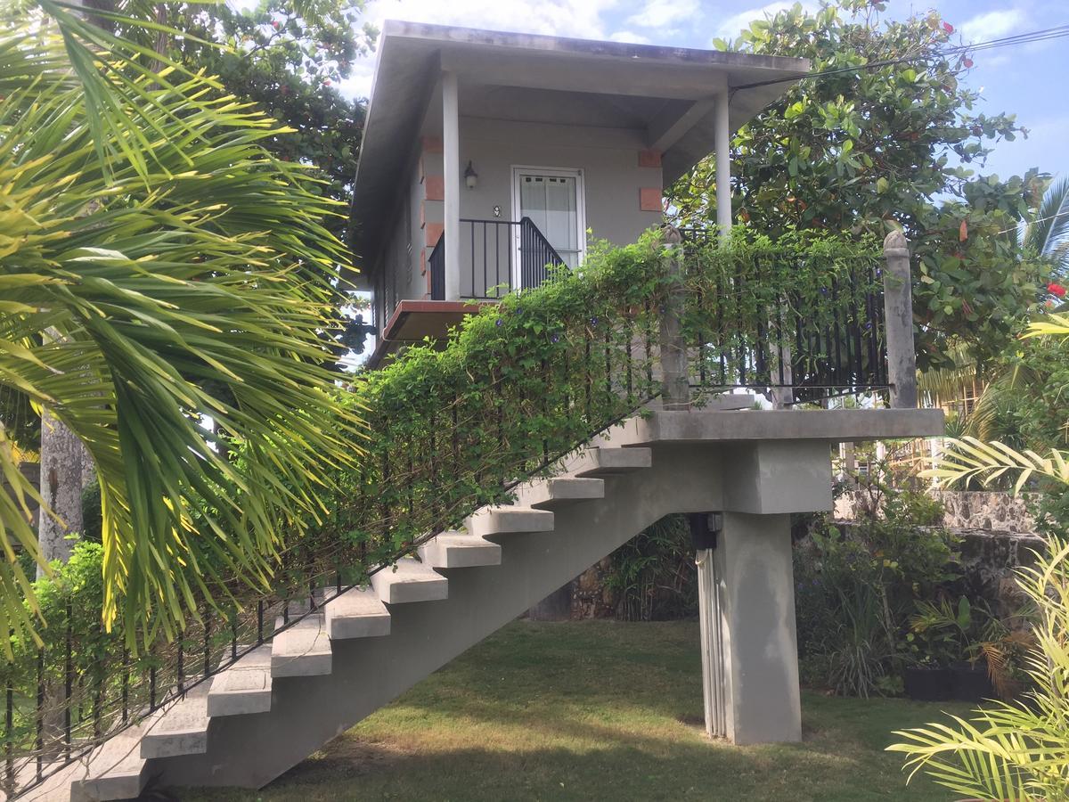 Almond Tree Hotel Resort Corozal Exterior foto