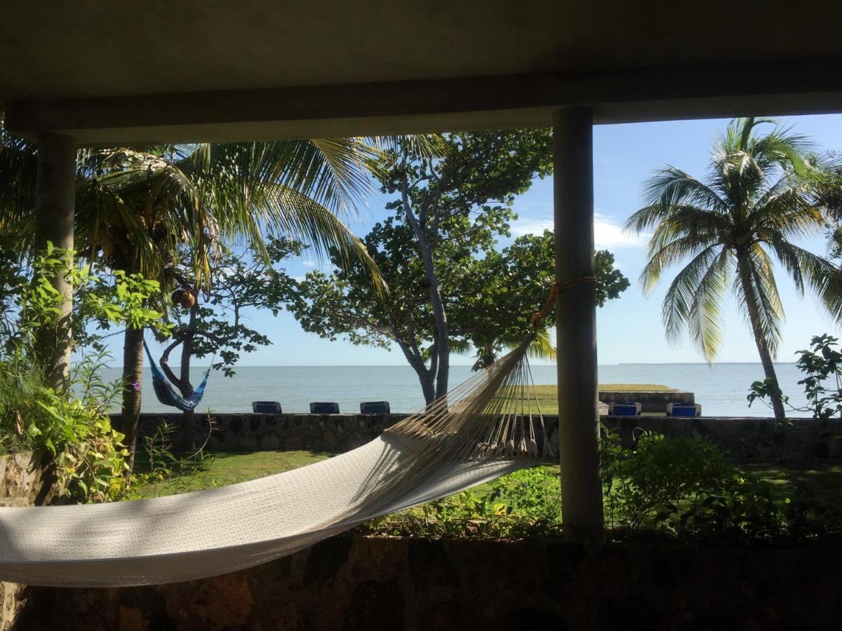 Almond Tree Hotel Resort Corozal Exterior foto